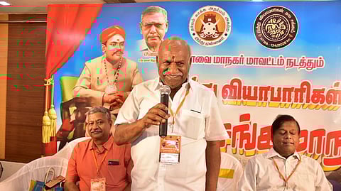 இந்து முன்னணி மாநிலத் தலைவா் காடேஸ்வரா சி.சுப்பிரமணியம்.