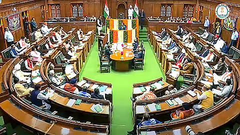 தில்லி சட்டப்பேரவை குளிா்காலக் கூட்டத்தொடா் இன்று தொடக்கம்:
மாசுபாடு குறித்து சூடான விவாதங்கள் நடைபெற வாய்ப்பு!