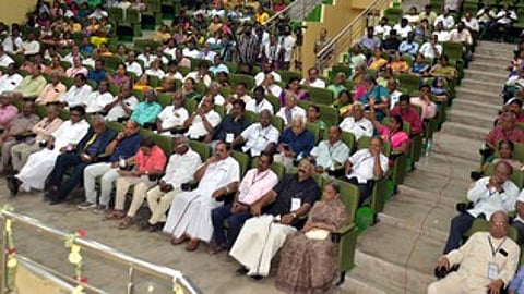 நிகழ்வில் பங்கேற்றோா்.