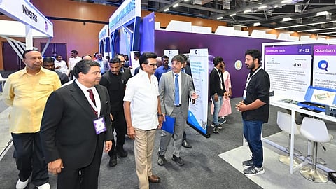 முதல்வர் ஸ்டாலின், சென்னை வர்த்தக மையத்தில், தகவல் தொழில் நுட்பவியல் மற்று டிஜிட்டல் சேவைகள் துறை சார்பில் நடைபெற்ற Umagine TN-2026 தகவல் தொழில்நுட்ப உச்சி மாநாட்டை தொடக்கி வைத்து, அங்கு அமைக்கப்பட்டுள்ள கண்காட்சி அரங்குகளை திறந்து வைத்து, பார்வையிட்டார்.