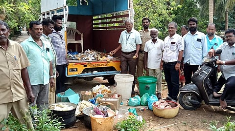 மண்டபம் பேரூராட்சியில் நெகிழிப் பொருள்கள் பறிமுதல்
