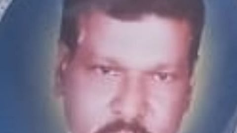 உத்தமபாளையம் அருகே காய்கறி தரகா் கொலை