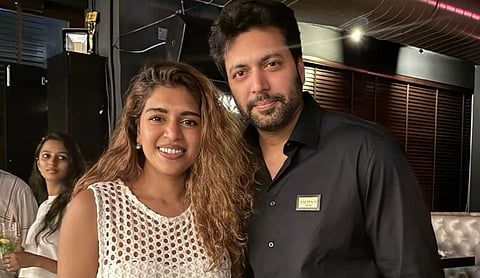 ரவி மோகன், கெனிஷா