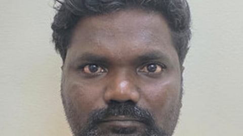 கைது செய்யப்பட்ட முருகன்.