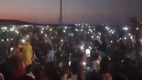 மனித உரிமைக் குழுக்கள் போராட்டம்