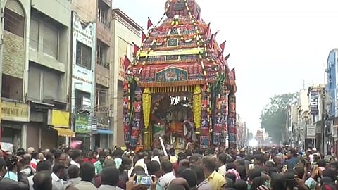 மதுரை மீனாட்சி சுந்தரேஸ்வரர் அஷ்டமி சப்பர விழா.