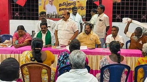 அகரம்சேரியில் அரசு மருத்துவமனை: திமுக கூட்டத்தில் தீா்மானம்