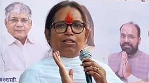 காங்கிரஸ் மக்களவை உறுப்பினர் வர்ஷா கெய்க்வாட்