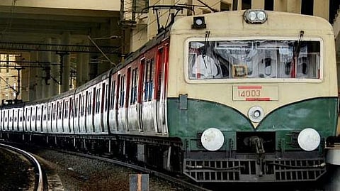 வேளச்சேரி-கடற்கரை: இன்று 6 சிறப்பு ரயில்கள்