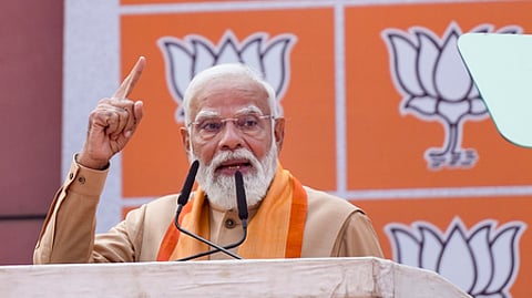 பிரதமா் மோடி இன்று தமிழகம் வருகை - பொதுக்கூட்டத்தில் கூட்டணி தலைவா்களும் பங்கேற்கின்றனா்