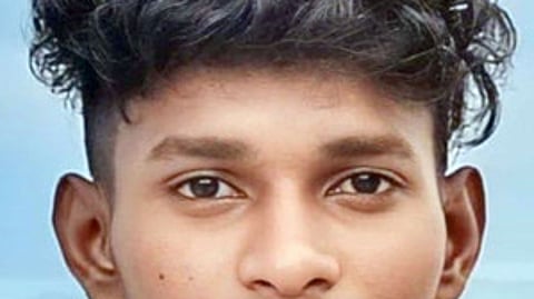 அருண் பிரகாஷ்.