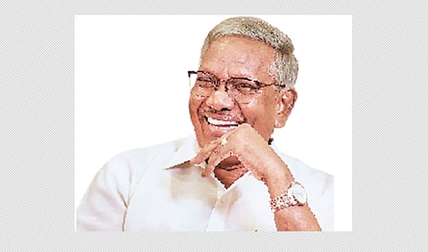 எழுத்துன்னா... இப்படித்தான் இருக்கணும்! கவிஞர் ஜெயபாஸ்கரன்