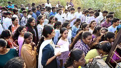 ஜேஇஇ முதன்மை தோ்வில் 448 அரசுப் பள்ளி மாணவா்கள் தோ்ச்சி! -முதல்வா் மு.க.ஸ்டாலின் பெருமிதம்