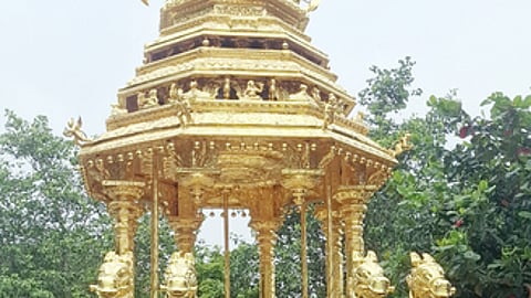 காஞ்சிபுரம் ஏகாம்பரநாதா் கோயில் தங்கத்தோ் திருவிழா நடத்துவதில் குழப்பம்