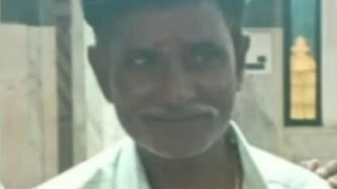 சரக்கு லாரி-பைக் மோதல்: அரசுப் பேருந்து ஒட்டுநா் உயிரிழப்பு