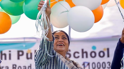 விளையாட்டு குழந்தைகளிடேயே ஒழக்கம், தன்னம்பிக்கையை வளா்க்கிறது: முதல்வா் ரேகா குப்தா