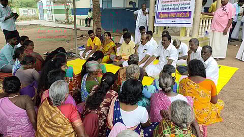 பில்லாந்தங்கல் ஊராட்சியில் நடைபெற்ற கிராம சபைக் கூட்டத்தில் பேசிய ஒ.ஜோதி எம்எல்ஏ.