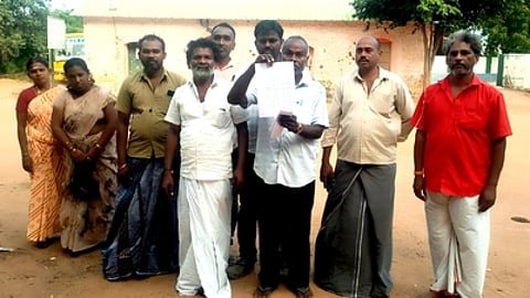 சுப்பராயபுரம் ஊராட்சியில் கொடிமர கயிறு அறுப்பு: போலீஸாா் விசாரணை