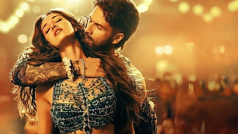 A song sequence from the movie O Romeo.