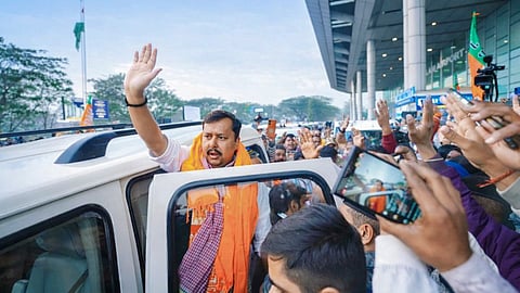 மேற்கு வங்கத்தில் நிதின் நவீன் முதல்முறைச் சுற்றுப்பயணம்!