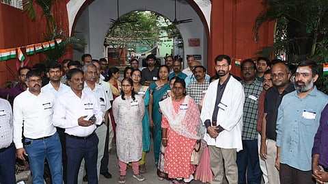 பணிப் புறக்கணிப்பு போராட்டம்: அரசு மருத்துவா்கள் அறிவிப்பு