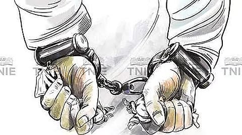 ஆடு திருடிய 2 போ் கைது