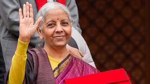 ஒரு ரூபாயில் வரவு, செலவு:
மத்திய நிதித்துறை விளக்கம்!