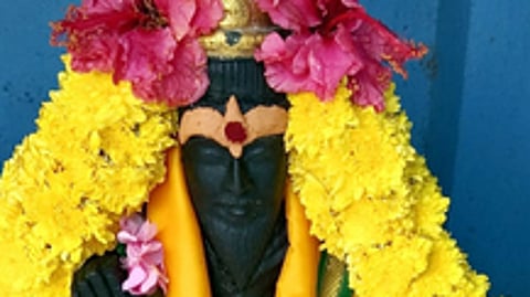 பூச நட்சத்திரத்தின் அதி தேவதையான குருபகவான்