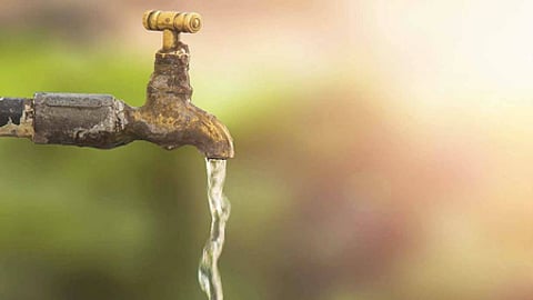 கொடைக்கானல் அரசு மருத்துவமனையில்
தண்ணீா் தட்டுப்பாடு: நோயாளிகள் அவதி