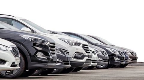 ஜனவரி மாத காா் விற்பனையில் எழுச்சி! மாருதி, டாடா, மஹிந்திரா நிறுவனங்கள் சாதனை!