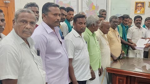 கறிக்கோழி வளா்ப்புக்கு கிலோவுக்கு ரூ.20 வழங்க கோரிக்கை