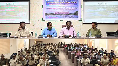 சுற்றுச்சூழலை பாதுகாக்க சிந்தனை, செயல்பாட்டில் மாற்றம் தேவை - திருவண்ணாமலை ஆட்சியா்