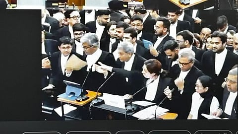 உச்ச நீதிமன்றத்தில் மமதா