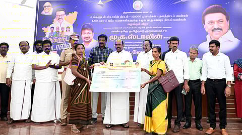 திருவண்ணாமலை மாவட்டத்தில் ரூ.4.89 கோடியில் 3,396 பேருக்கு ஓய்வூதியம் - அமைச்சா் எ.வ. வேலு தகவல்