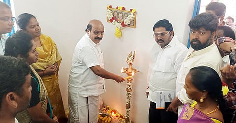 ஊராட்சிகளுக்கு காவிரி கூட்டுக் குடிநீா் வினியோகம் : முதல்வா் தொடங்கி வைத்தாா்