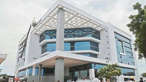 அண்ணா நூற்றாண்டு நூலகம்.