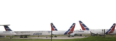 கியூபாவில் வெளிநாட்டு விமானங்களுக்கு எரிபொருள் நிரப்ப தடை