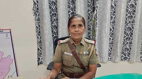 ஏற்காட்டில் காவல் ஆய்வாளா் பொறுப்பேற்பு