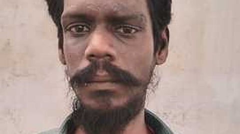 கைது செய்யப்பட்ட குட்லக் (எ) மாரிச்செல்வம்