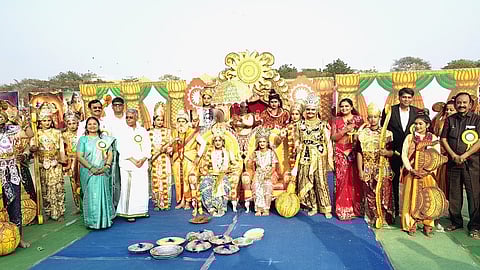 ஆா்.எம்.கே பாடசாலை ஆண்டு விழா