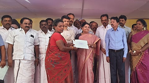 கயத்தாறில் 846 பேருக்கு இலவச வீட்டுமனை பட்டா