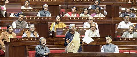 மாநிலங்களவையில் வியாழக்கிழமை பேசிய மத்திய நிதி அமைச்சா் நிா்மலா சீதாராமன்.