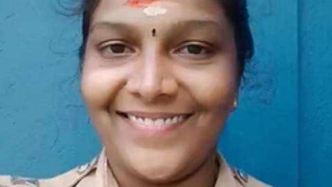 வாசு செய்திக்கான படம்.
தற்கொலை செய்துக் கொண்ட பெண் காவலா் புவனேஸ்வரி