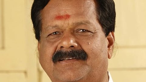 அதிமுக கூட்டணி கட்சியினா்
இன்று ஆா்ப்பாட்டம்