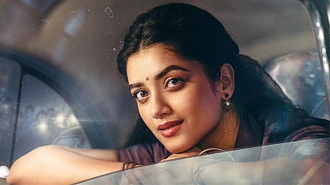 பாக்யஸ்ரீ போர்ஸ்