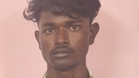 கைது செய்யப்பட்ட சூா்யா