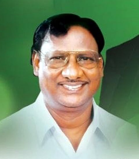 காலமானாா் முன்னாள் எம்எல்ஏ.
யூ.சி. ஆறுமுகம்