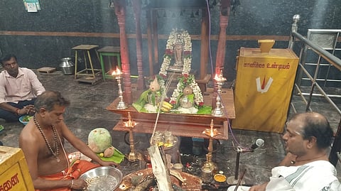 அமாவாசை சிறப்பு பூஜை