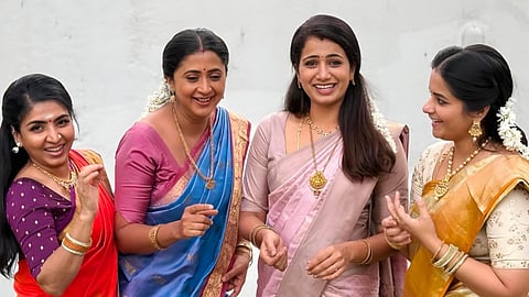 Sun tv Ethirneechal serial heroins