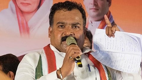 மாணிக்கம் தாகூா் எம்.பி.